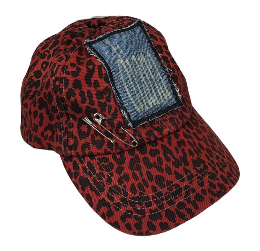 RED LEOPARD HAT